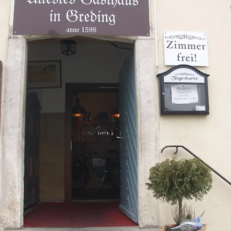בית הארחה Zum Bayerischen 3*